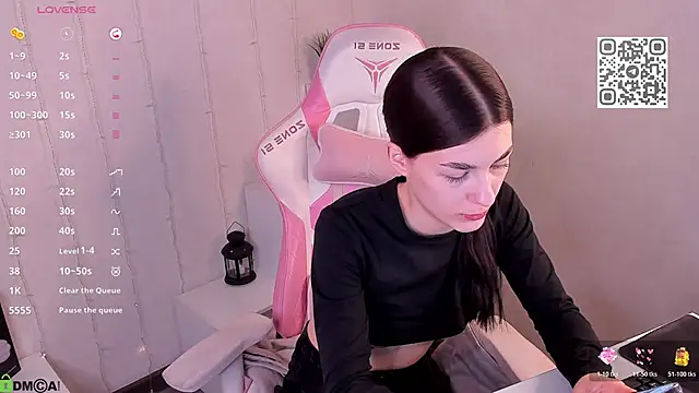 LunaRossaa online show from March 31, 2026, 12:12 am