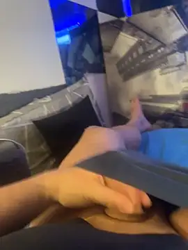 MatthewEmme2121 online show from March 18, 2026, 11:05 pm