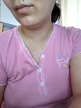 Emi hot1 online show from April 4, 2026, 10:44 am