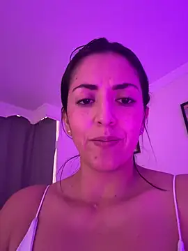 SamanthaWalker  online show from March 13, 2026, 12:21 pm