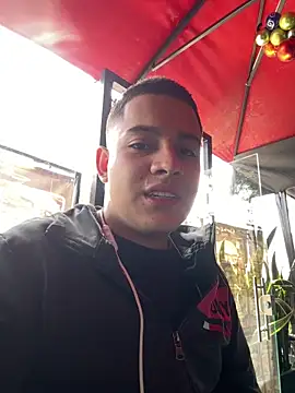 Snapshot of OliverTabordaa chatting on May 6, 2026, 6:12 pm OliverTabordaa online show from May 6, 2026, 6:12 pm