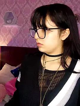 Jade rous online show from April 6, 2026, 11:33 am