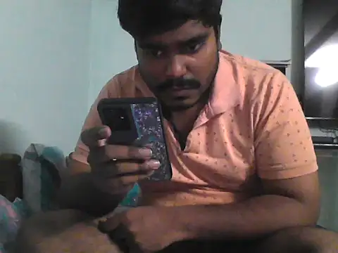 Snapshot of Foxboy65 chatting on April 28, 2026, 6:23 pm Foxboy65 online show from April 28, 2026, 6:23 pm
