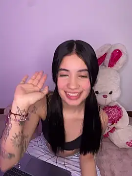 Snapshot of Lucy_engel chatting on June 8, 2026, 10:10 pm Lucy engel online show from June 8, 2026, 10:10 pm