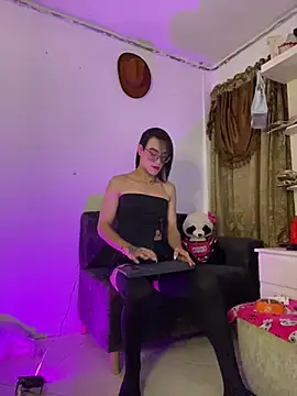 melissa hot21 online show from July 7, 2026, 7:23 am