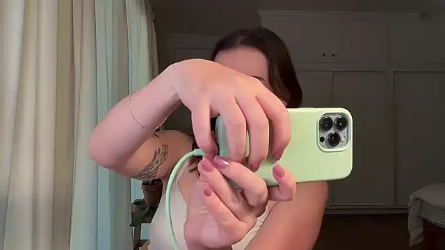 summerxo online show from May 30, 2026, 2:18 am