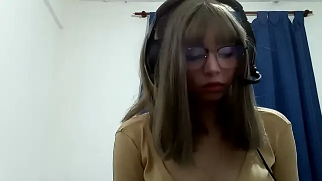 LinnieBridgham online show from March 10, 2026, 5:22 am