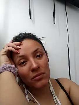 CynthiaMore online show from June 3, 2026, 6:23 pm