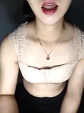 Fiona 2026 online show from March 16, 2026, 1:46 am