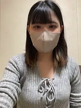 Snapshot of Ema_jp7 chatting on March 9, 2026, 4:27 am Ema jp7 online show from March 9, 2026, 4:27 am