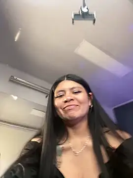 Snapshot of MeganSpencer_ chatting on March 22, 2026, 5:43 am MeganSpencer online show from March 22, 2026, 5:43 am