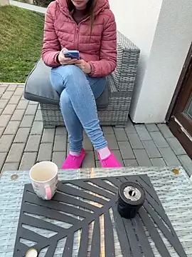 teencouple1313 online show from April 9, 2026, 4:57 pm