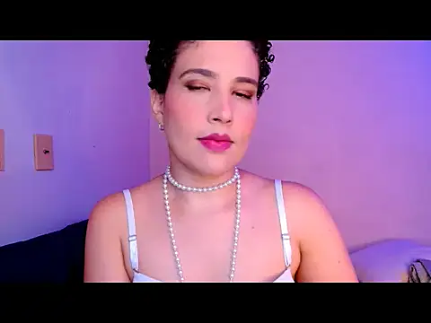 luasecret online show from March 5, 2026, 5:53 pm