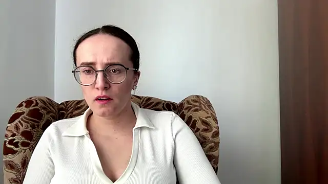 SofiaTease online show from March 30, 2026, 1:12 pm