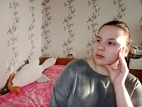 symmetryinvoid online show from April 1, 2026, 8:04 am