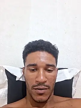 roariel online show from March 10, 2026, 1:31 am