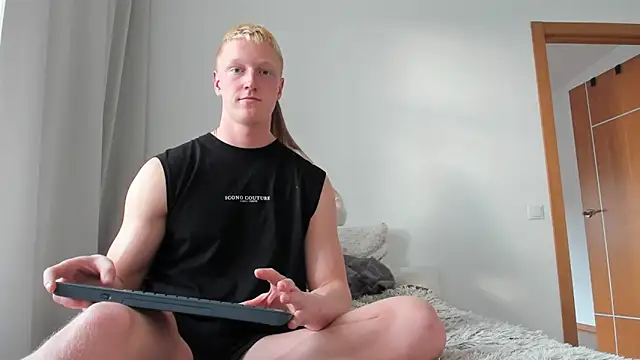 StepSisandStepBro online show from May 9, 2026, 5:05 pm