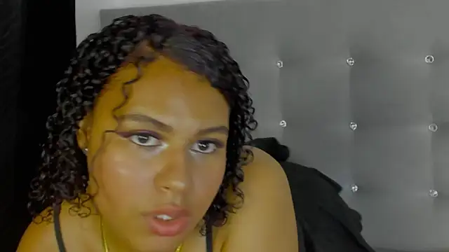 tatianasquirthot online show from July 11, 2026, 7:14 pm