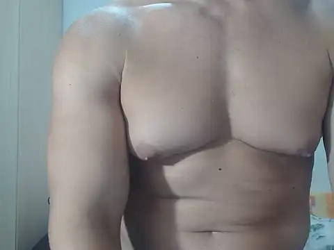 BlondEagleMuscle online show from July 13, 2026, 8:08 pm