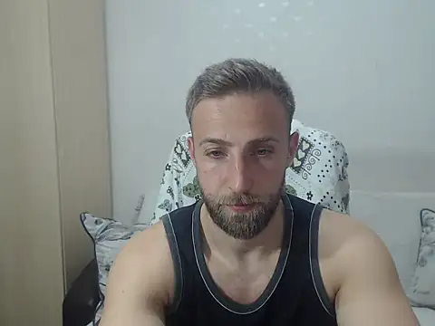 BlondEagleMuscle online show from April 21, 2026, 8:37 pm