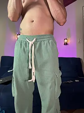 Andreew falcon online show from April 16, 2026, 8:20 pm