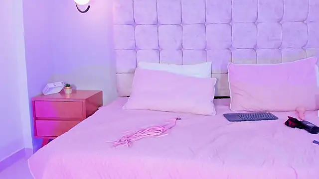 Katty cute19 online show from April 6, 2026, 2:07 pm