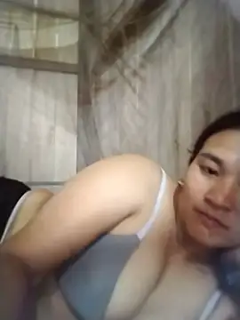 mylove-cute online show from June 10, 2026, 6:14 am
