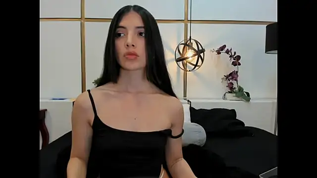 Cynthia1Fox online show from May 4, 2026, 7:50 pm