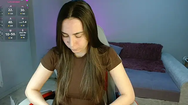 Evelinochka online show from April 17, 2026, 6:22 pm