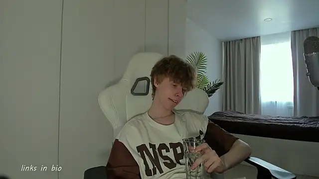 Wawesuc online show from March 27, 2026, 8:59 am