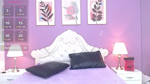 YayaQueen online show from April 23, 2026, 12:29 pm