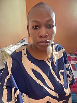 Snapshot of wildthroat chatting on March 9, 2026, 2:31 pm wildthroat online show from March 9, 2026, 2:31 pm