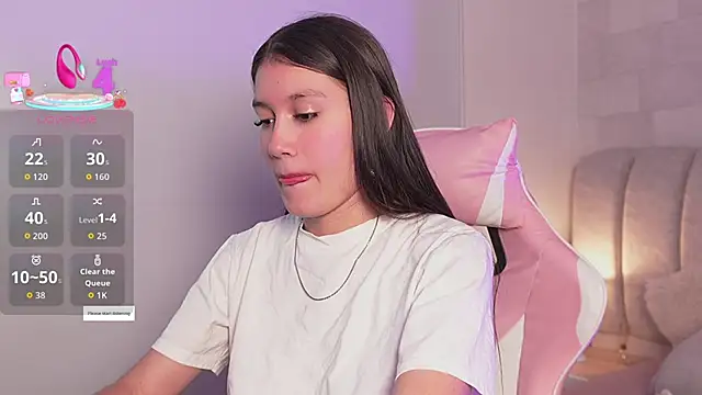 Alanna-Rosse online show from April 21, 2026, 11:50 am