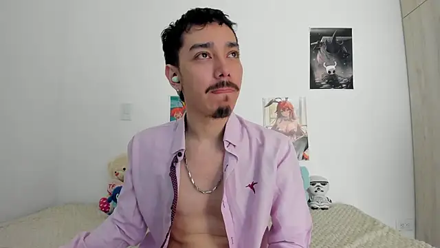 Snapshot of finn_jackson chatting on May 7, 2026, 8:01 pm finn jackson online show from May 7, 2026, 8:01 pm