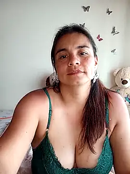Snapshot of BettyBoo_w chatting on April 26, 2026, 3:09 pm BettyBoo w online show from April 26, 2026, 3:09 pm