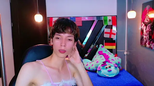 Stefany PiInk online show from June 21, 2026, 3:29 pm