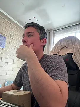 Cr1sXPorn online show from March 27, 2026, 4:08 pm