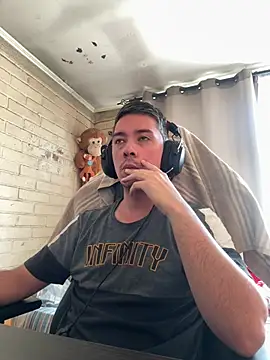 Cr1sXPorn online show from March 13, 2026, 3:50 pm