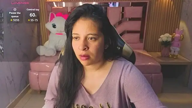 sara tellez s online show from June 18, 2026, 3:05 am