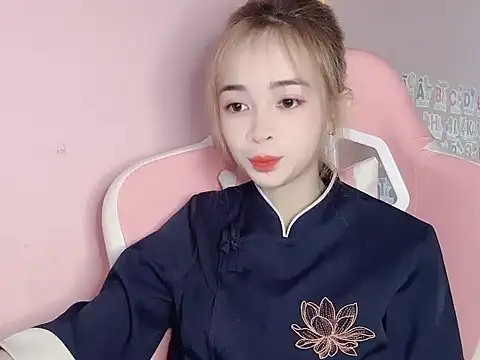 Odile068 online show from March 11, 2026, 5:56 am