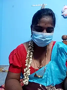 Snapshot of jothika45 chatting on May 4, 2026, 5:27 pm jothika45 online show from May 4, 2026, 5:27 pm