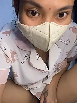 -Lilyn- online show from March 24, 2026, 11:54 am