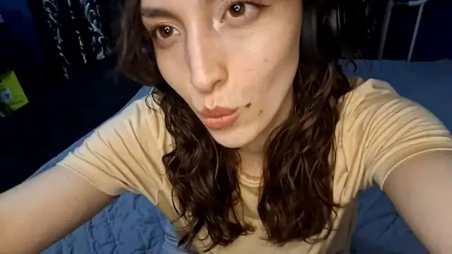 CindyLight online show from April 19, 2026, 6:10 pm