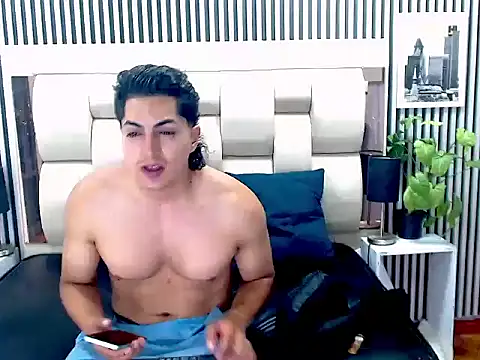 Snapshot of Alex_Wolft chatting on July 9, 2026, 12:26 pm Alex Wolft online show from July 9, 2026, 12:26 pm