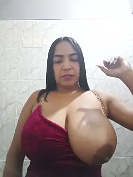 Carolinna online show from May 26, 2026, 2:26 pm