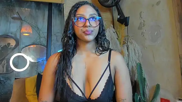 Victoria Gonzalez online show from March 31, 2026, 11:34 am