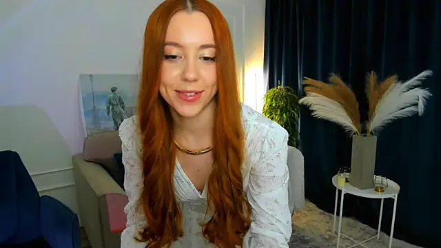 Snapshot of BloomAndFun chatting on April 22, 2026, 8:26 pm BloomAndFun online show from April 22, 2026, 8:26 pm