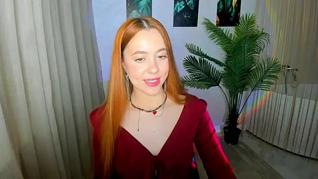 Snapshot of BloomAndFun chatting on May 1, 2026, 7:30 pm BloomAndFun online show from May 1, 2026, 7:30 pm
