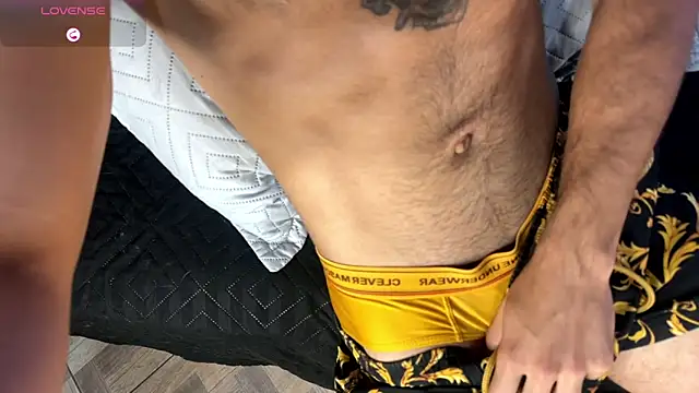 Mateobaer  online show from March 24, 2026, 1:11 pm