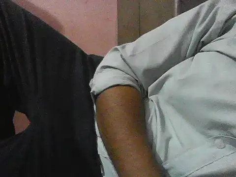 Snapshot of sexy_boii_22 chatting on March 12, 2026, 11:25 am sexy boii 22 online show from March 12, 2026, 11:25 am